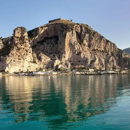Casa Di Circe Vista Mare - Centralissima, Ad Un Passo Da Tutto Terracina