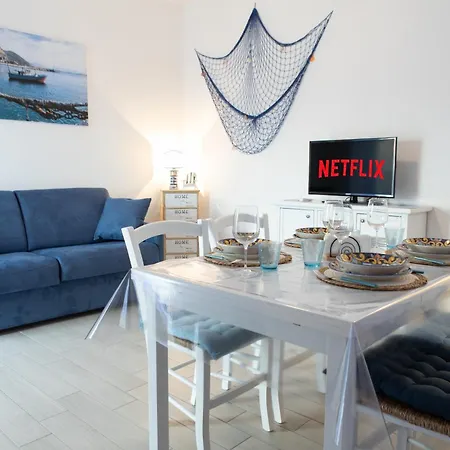 Casa Di Circe Vista Mare - Centralissima, Ad Un Passo Da Tutto